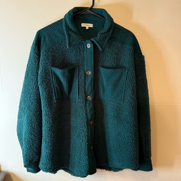 no comment Tops - Green Button Down Shirt with Relaxed Fit